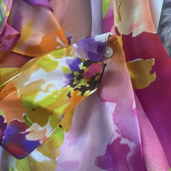 NWT Lauren Ralph Lauren GORGEOUS FLORAL RUFFLE All silk Blouse Size 14 - Picture 10 of 13